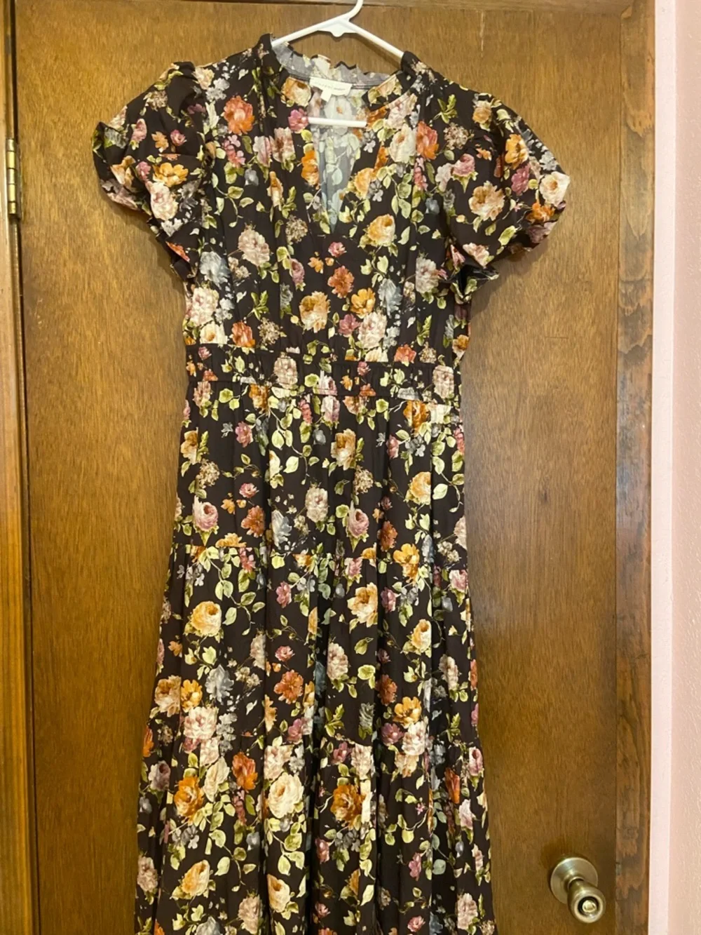 entro Brown Floral Maxi Dress with Puff Sleeves - Picture 1 of 3